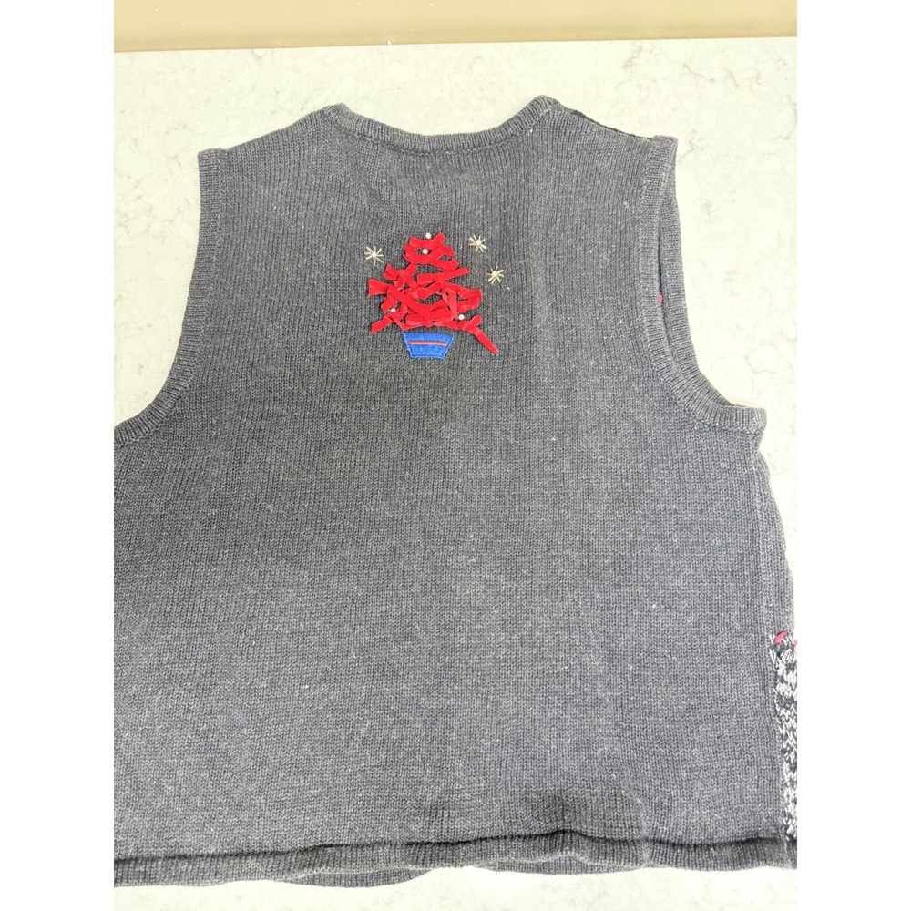 Studio Ho Ho Ho Ugly Christmas Vest Womens M Christmas Trees‎ Buttons V-Neck - Picture 3 of 7